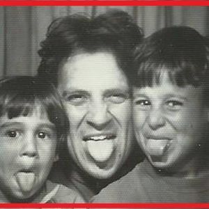 Meet your Posher, Abe